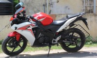 Red And White Honda CBR 150R