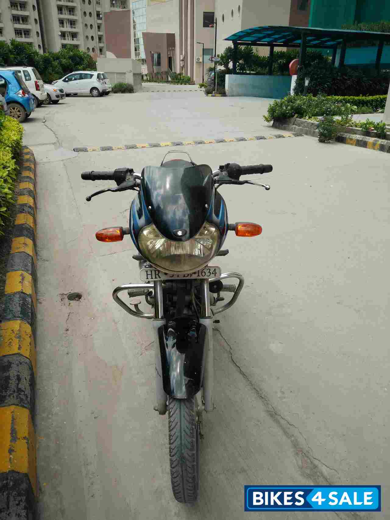 Black Decal Bajaj Discover DTSi 125