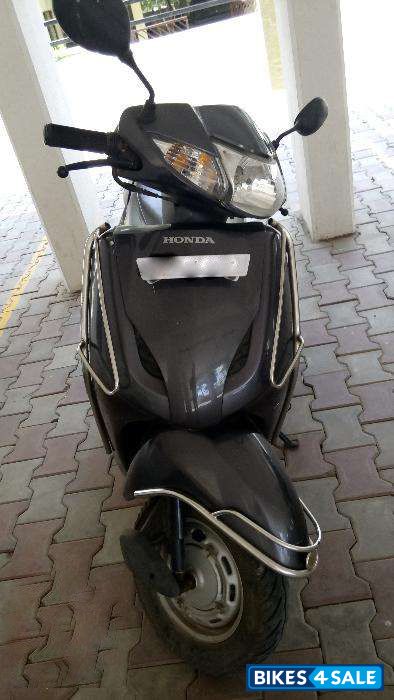 Grey Honda Activa