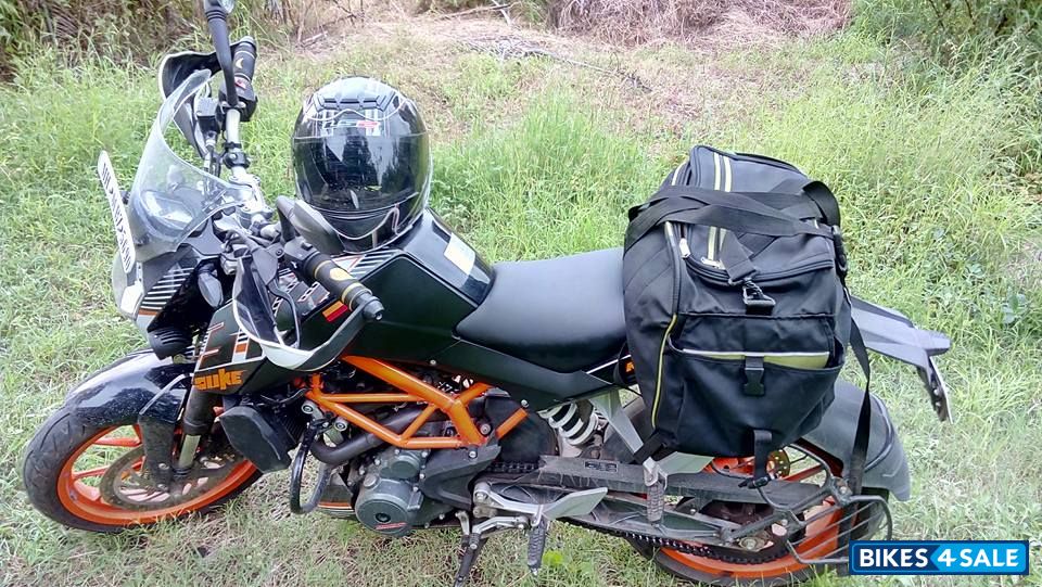 Black And Orange KTM Duke 390