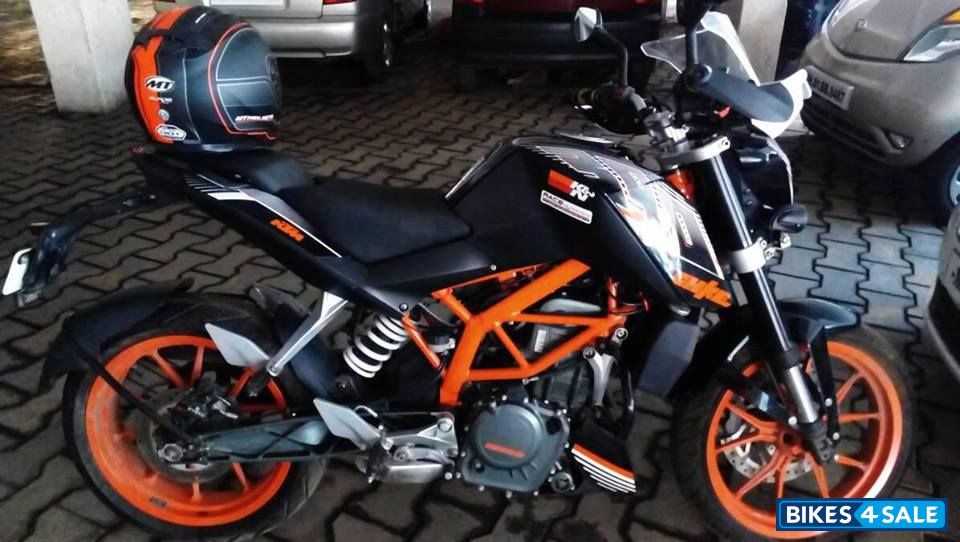 Black And Orange KTM Duke 390 Black And Orange KTM Duke 390