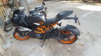 Black KTM RC 200