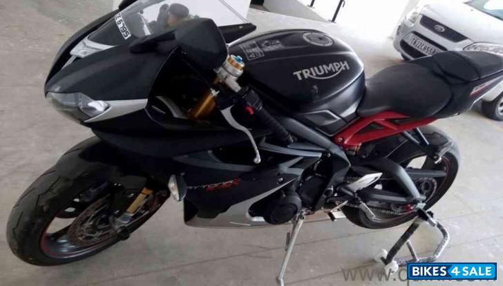 Used 16 Model Triumph Daytona 675r For Sale In Chennai Id Black Colour Bikes4sale