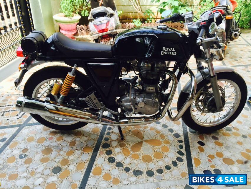 Black Royal Enfield Continental GT 535
