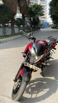 Red Bajaj Pulsar 200 NS