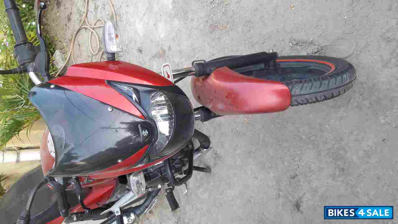 Red Bajaj Pulsar 150 DTSi