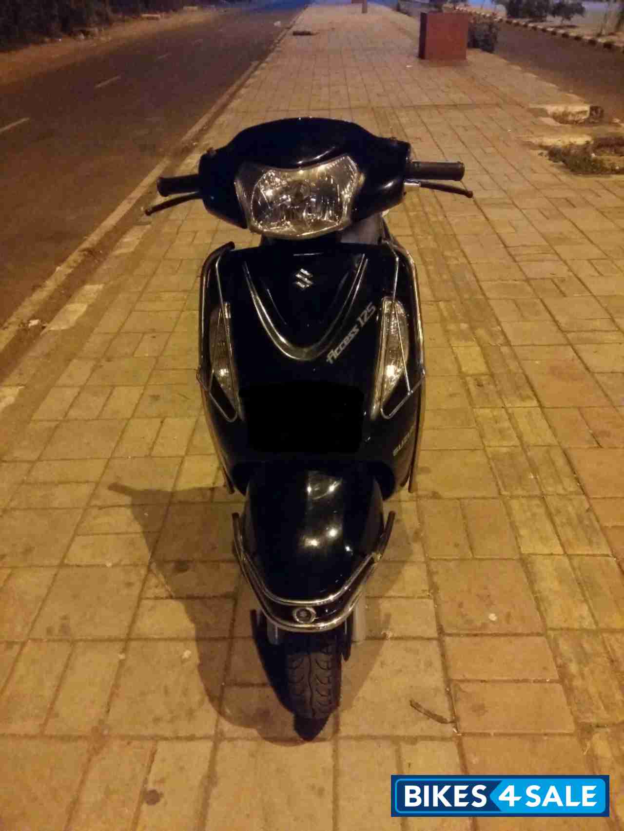 Black Suzuki Access 125