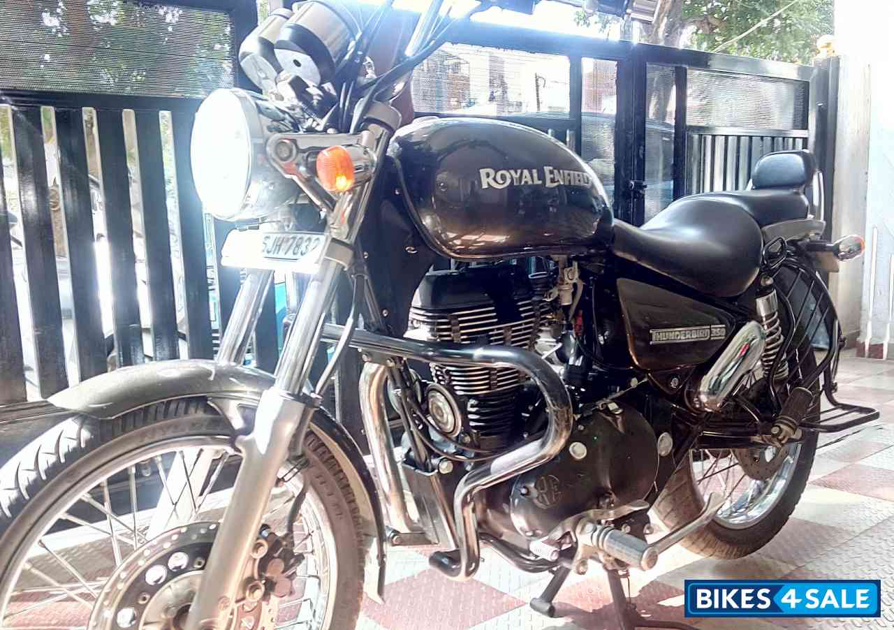 Lightning Grey Royal Enfield Thunderbird Lightning Grey Royal Enfield Thunderbird