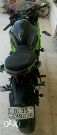 Black - Green Kawasaki Ninja 650R