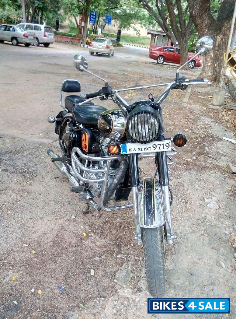 Black Royal Enfield Classic Chrome