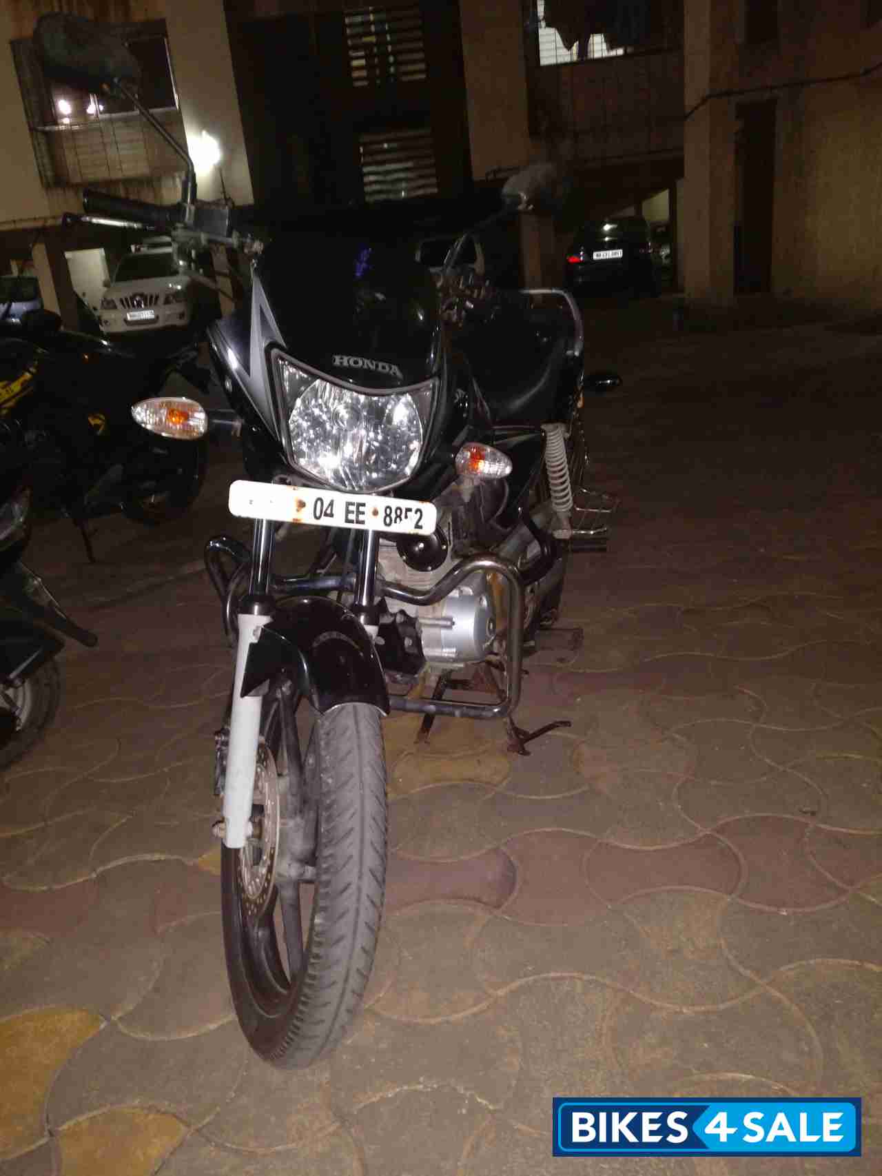Black Honda Shine