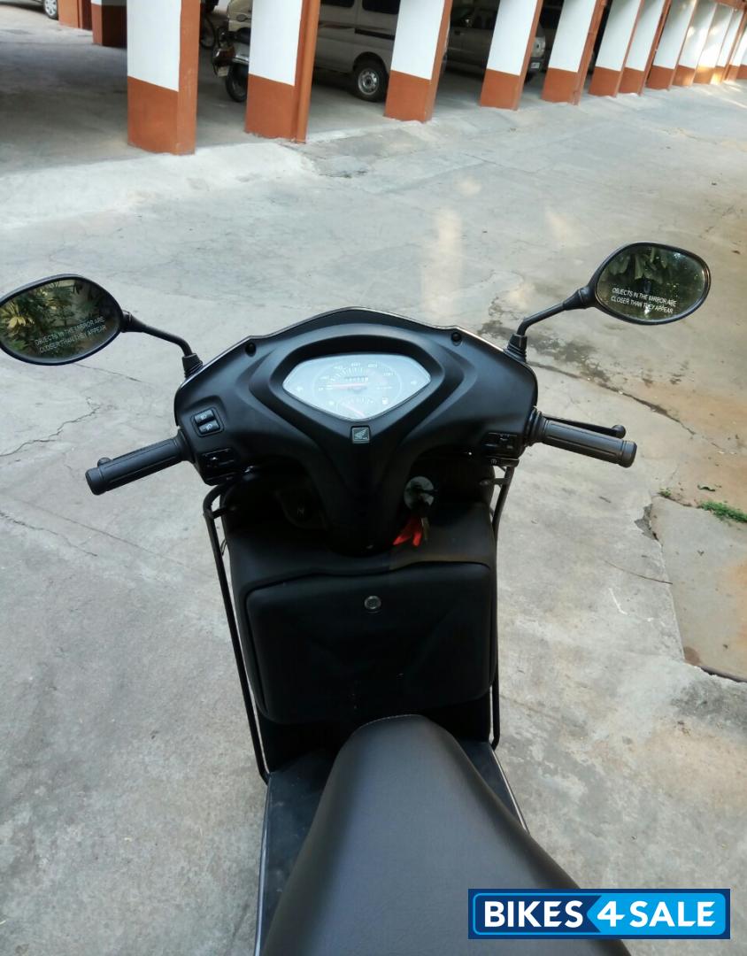 Grey Honda Activa