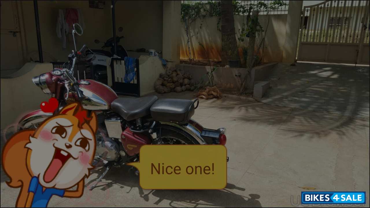 Maroon Royal Enfield Classic Chrome