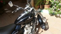 Black Bajaj Avenger 220 DTS-i