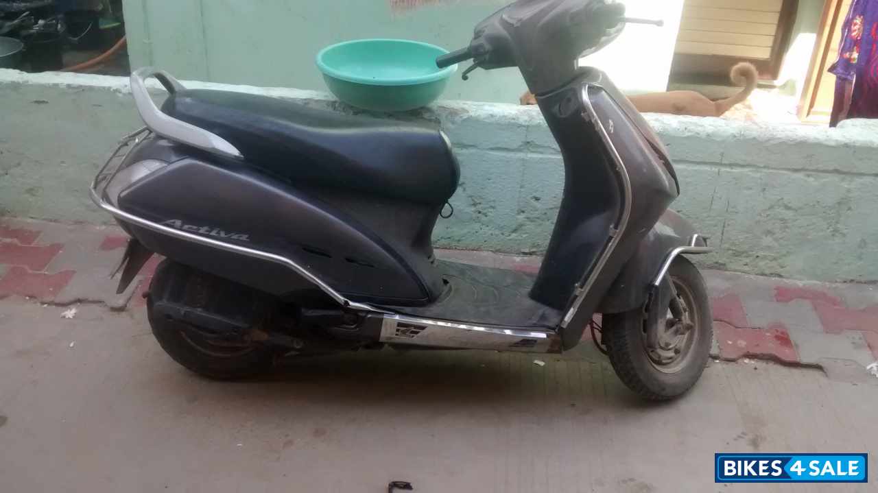 Grey Metallic Honda Activa