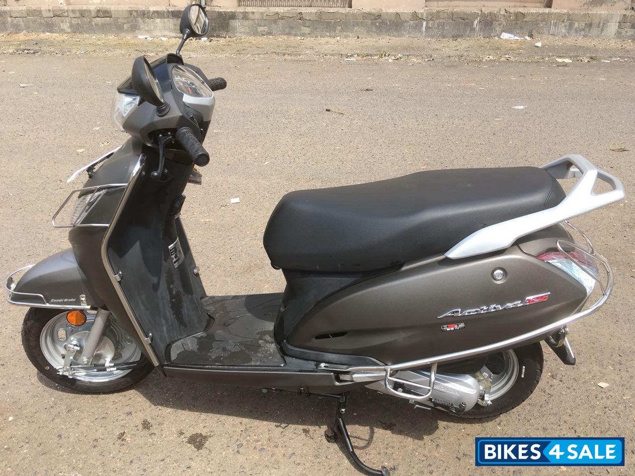 Mat Crust Metallic Honda Activa 125
