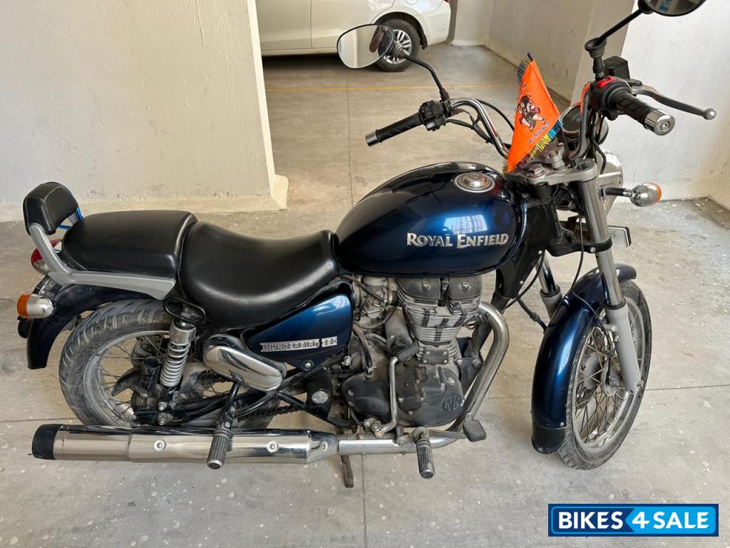 Marine Blue Royal Enfield Thunderbird 350