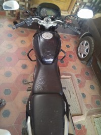 Black Bajaj Pulsar 200 DTSi