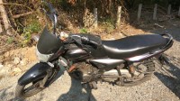 Black Bajaj Platina 125 DTS-Si
