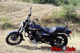 Blue Bajaj Avenger Street 150 Blue Bajaj Avenger Street 150