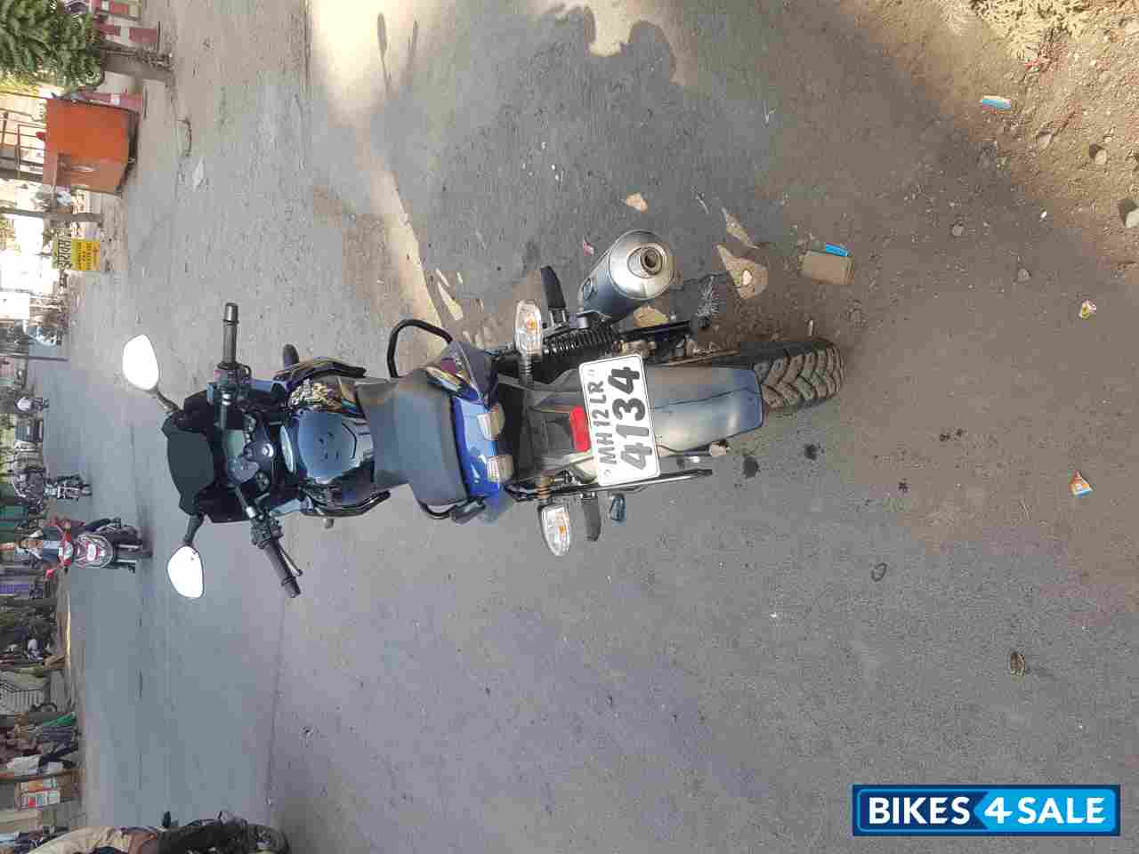 Black & Blue Bajaj Pulsar 220F