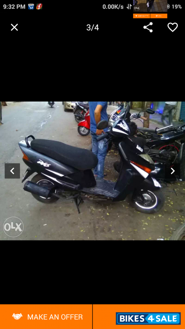 Black Honda Dio