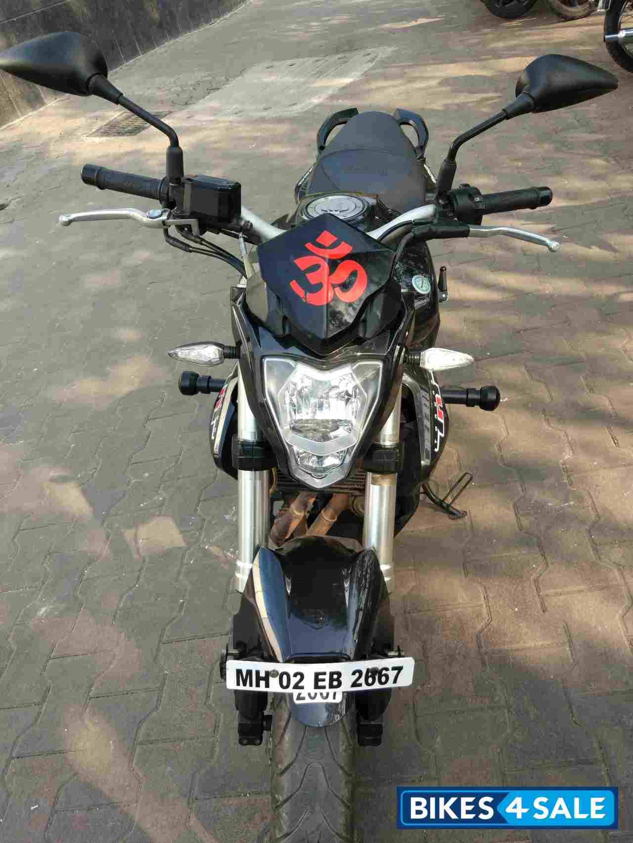 Black Benelli TNT 300