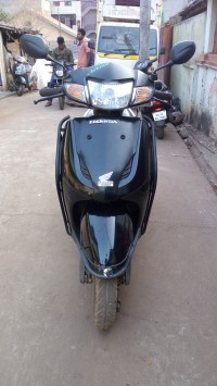 Black Honda Activa