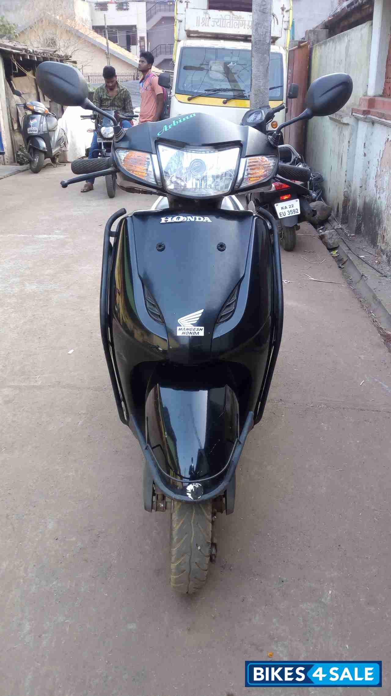 Black Honda Activa