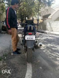 Bajaj Pulsar 220F 2014 Model