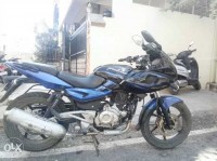 S Blue Bajaj Pulsar 220F
