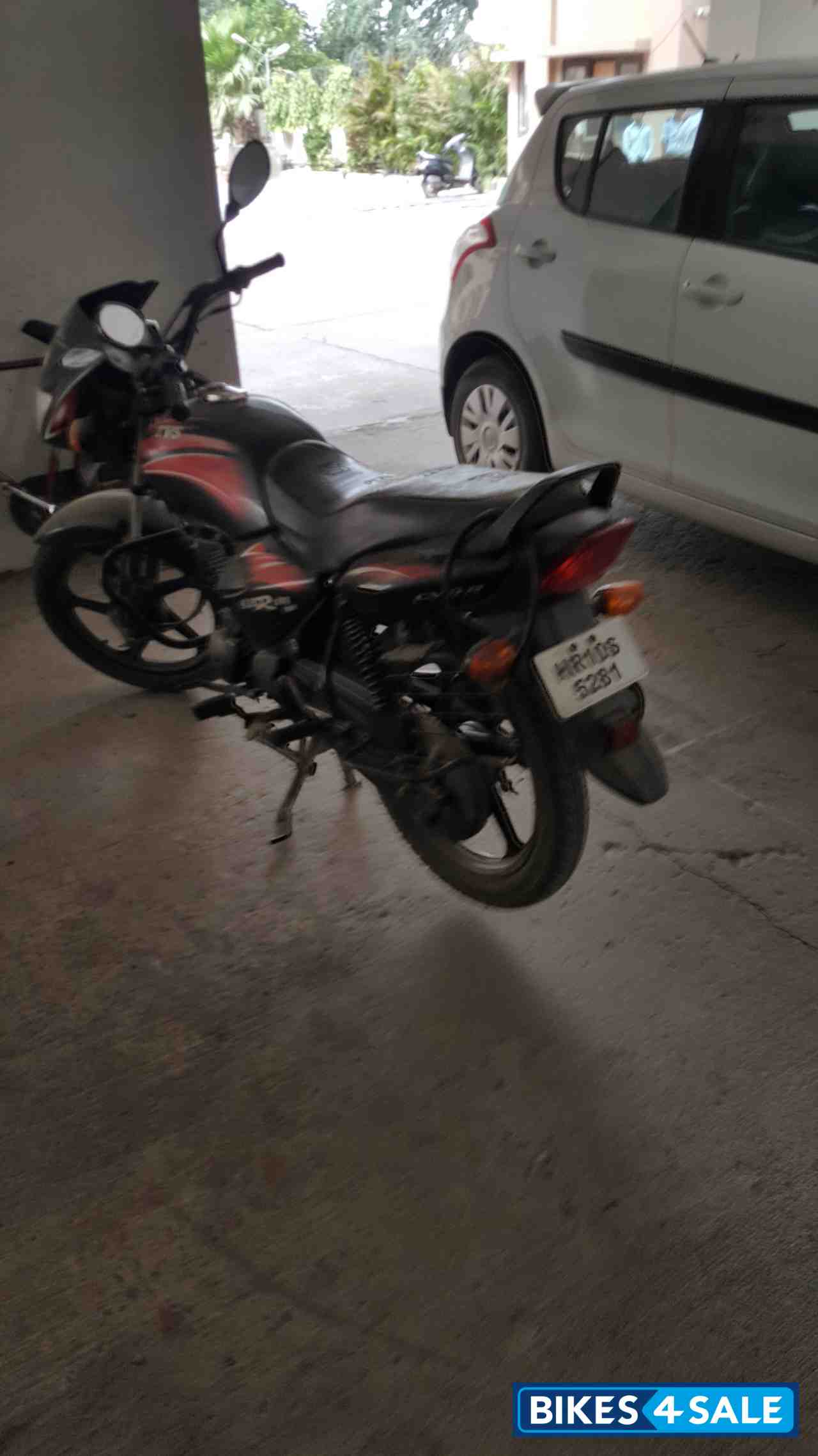 Red & Black TVS Star City 110 Red & Black TVS Star City 110