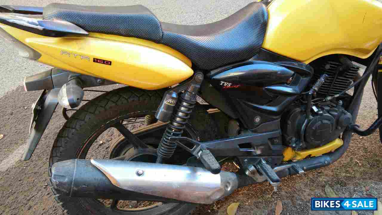 Yellow TVS Apache RTR 160 Yellow TVS Apache RTR 160