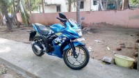 Blue Suzuki Gixxer SF