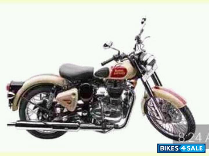 Used 2016 model Royal Enfield Classic 500 for sale in Aurangabad. ID 140188. Cream Colour colour