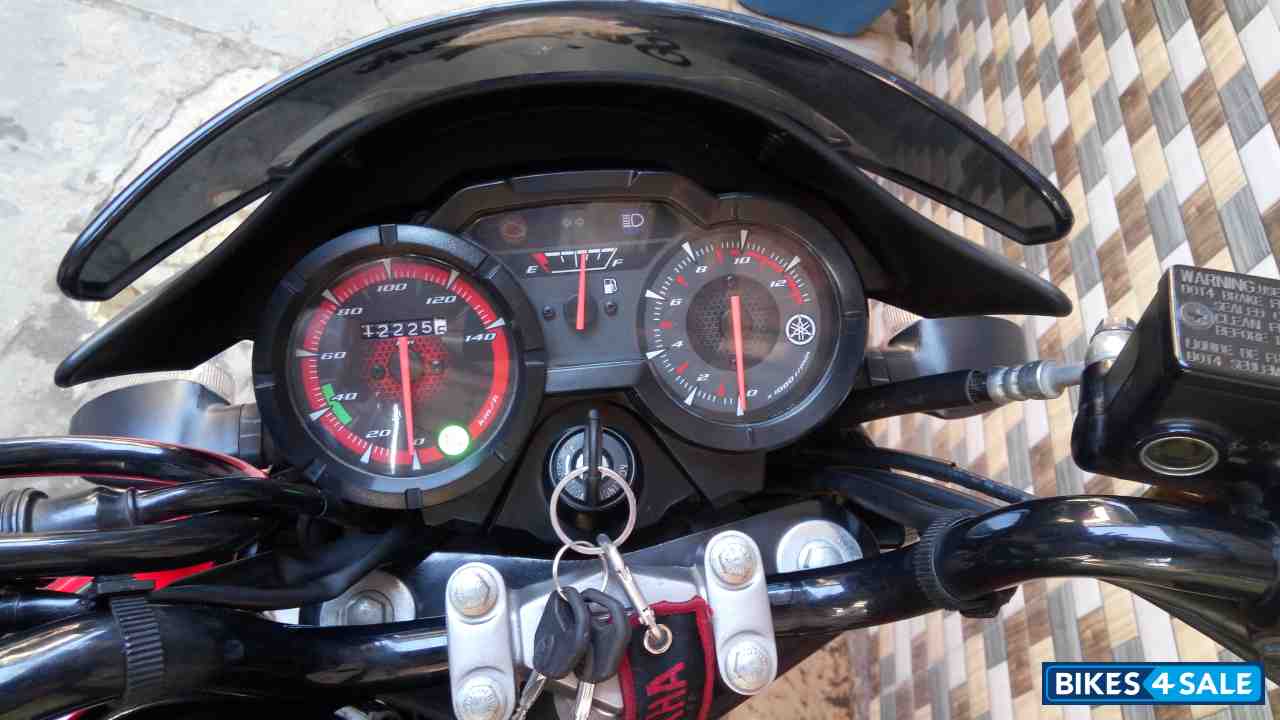 Red And Black Yamaha SZ-RR V2