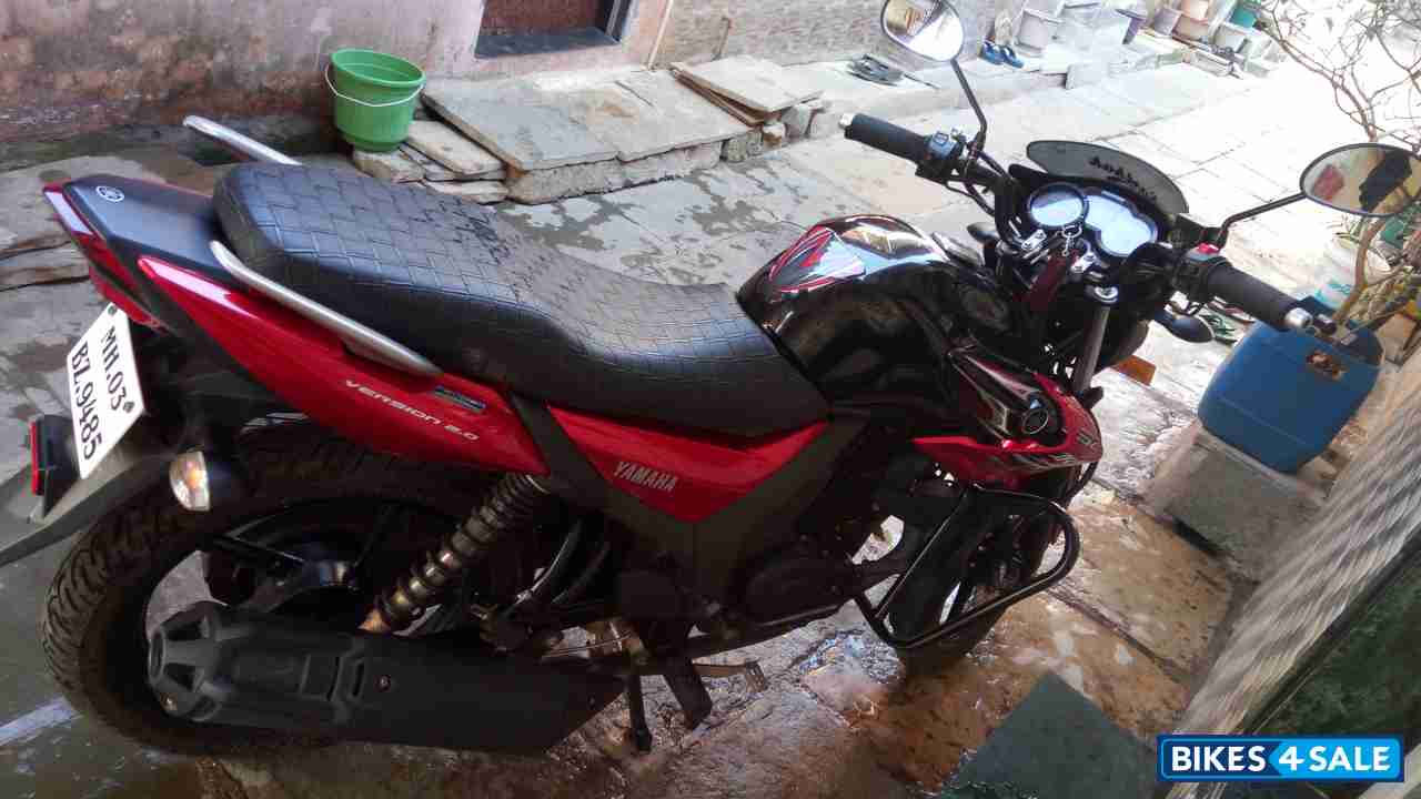 Red And Black Yamaha SZ-RR V2