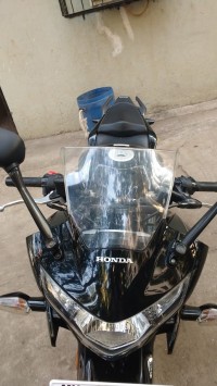 Black Honda CBR 250R