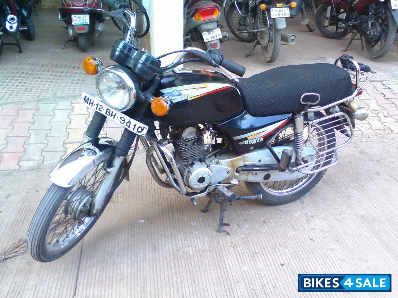 Jet Black Bajaj Boxer Jet Black Bajaj Boxer