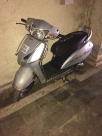 Silver Honda Activa