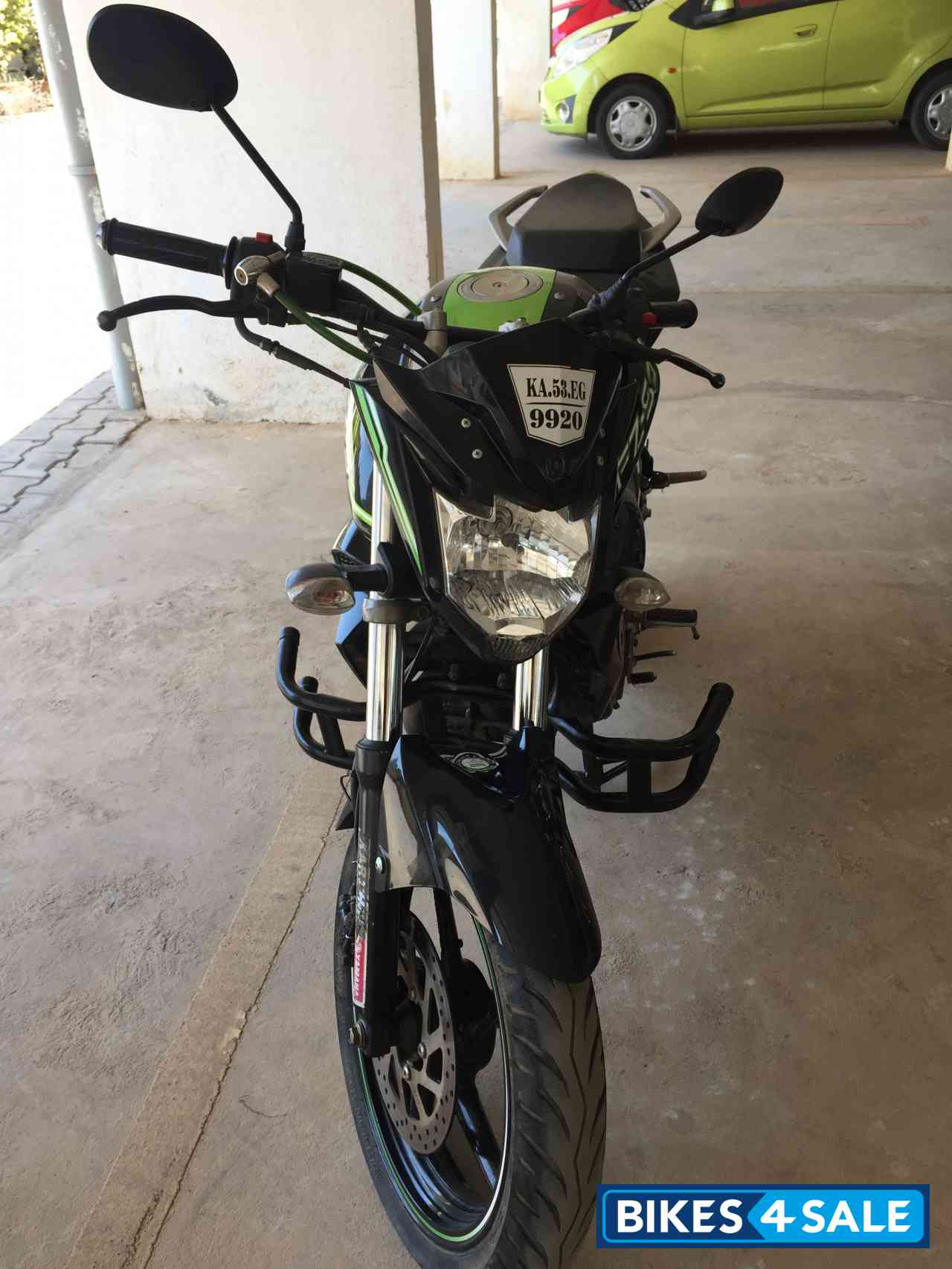 Cybor Green Yamaha FZ-S