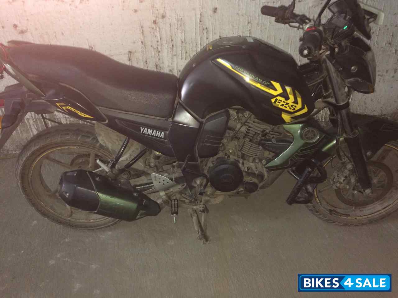 Military Green Yamaha FZ-S