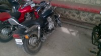 Black Bajaj Avenger 220 DTS-i