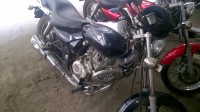 Black Bajaj Avenger 220 DTS-i