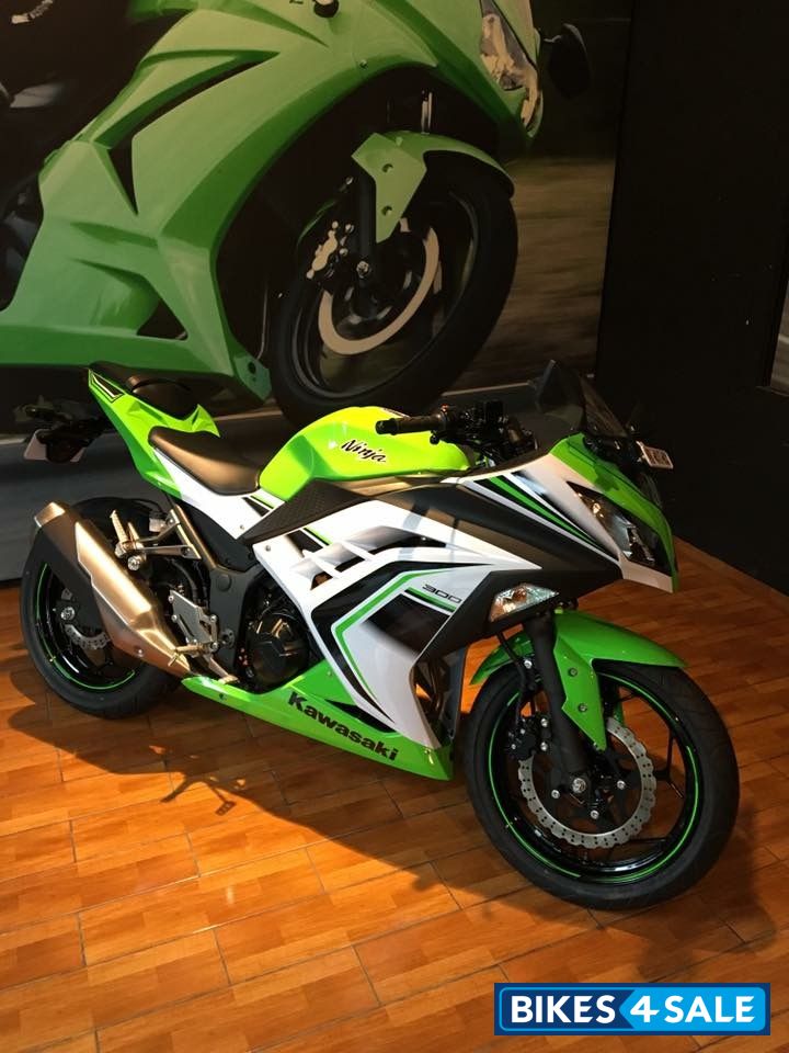 Green Special Edition Kawasaki Ninja 300R