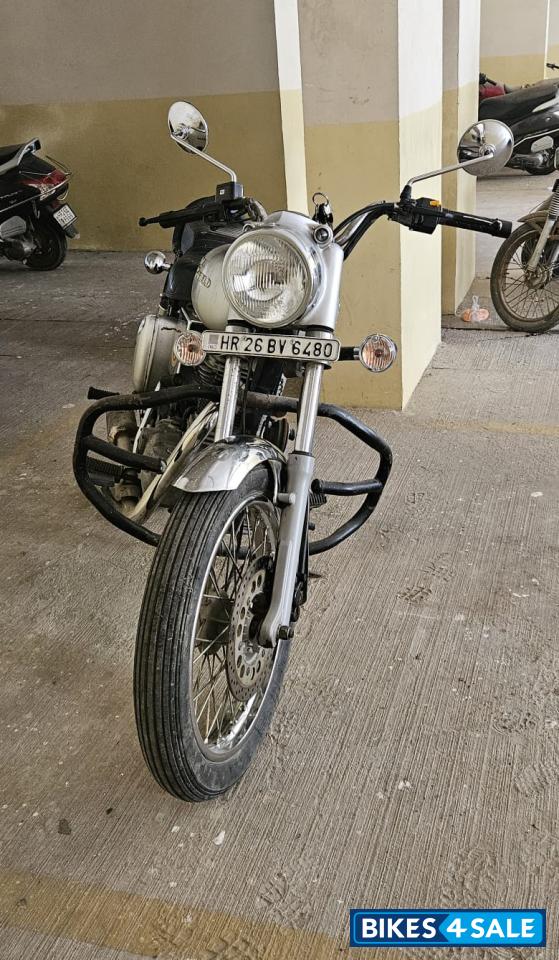 Silver Royal Enfield Bullet Electra Twinspark Silver Royal Enfield Bullet Electra Twinspark