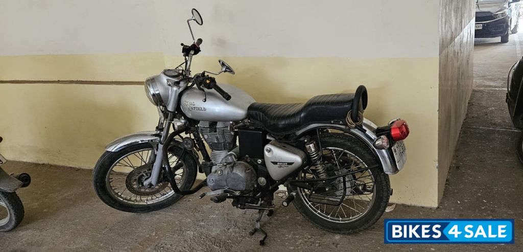 Silver Royal Enfield Bullet Electra Twinspark Silver Royal Enfield Bullet Electra Twinspark