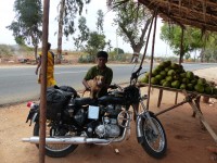 Magic Black Royal Enfield Bullet Electra Twinspark