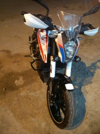 White KTM Duke 200
