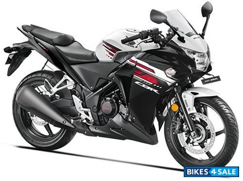 Black Honda CBR 250R